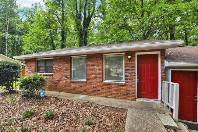 Foto del edificio - 4371 Springwood Terrace