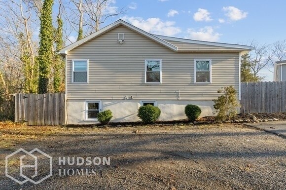 Building Photo - NOW AVAILABLE! 284 Echo Ave, Sound Beach, ...
