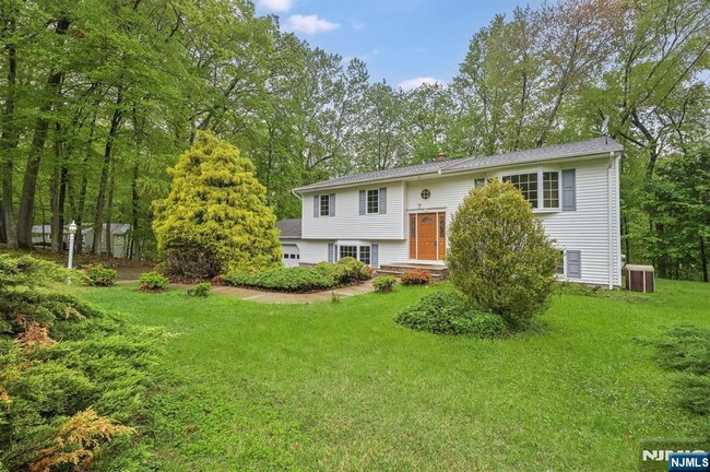 Building Photo - 413 Obrien Ct