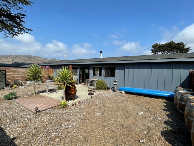 Building Photo - 3005 Maryanna Dr