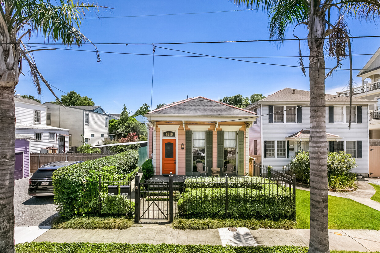 Foto principal - 4316 Perrier St