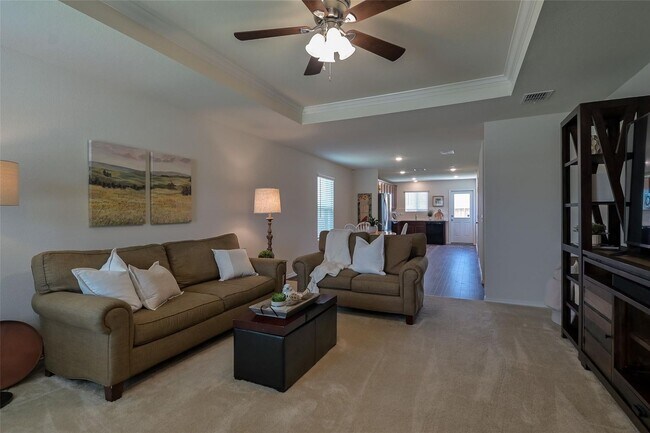 Foto del edificio - The newly closed development of Winn Ridge features this 3 bed 2 bath property