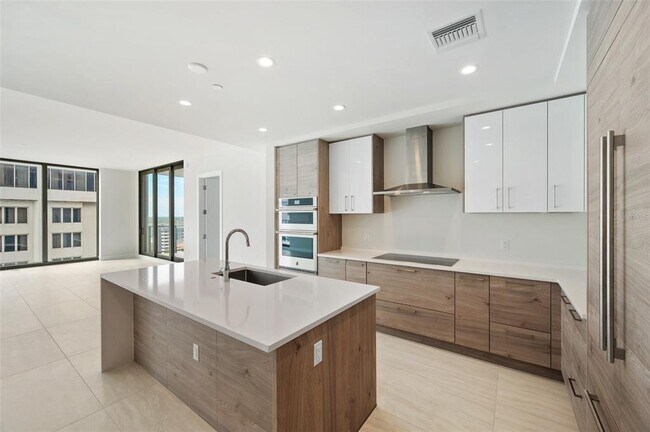 Foto del edificio - 301 1st St S