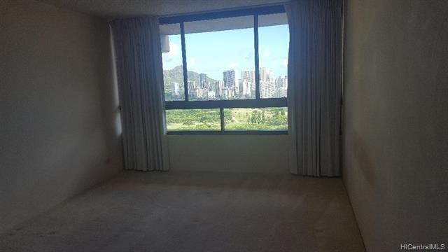 Building Photo - 581 Kamoku St