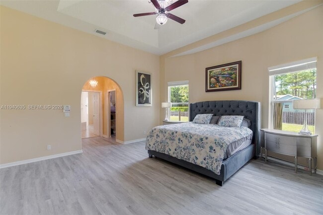 Foto del edificio - 18021 49th St N