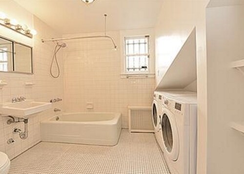 Primary Photo - 182 Bleecker St