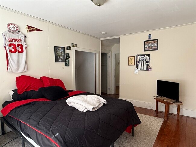 Foto del edificio - 12 Braemore Rd