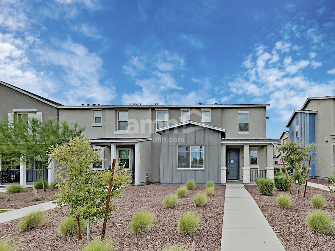 Foto principal - 20728 W Thomas Rd