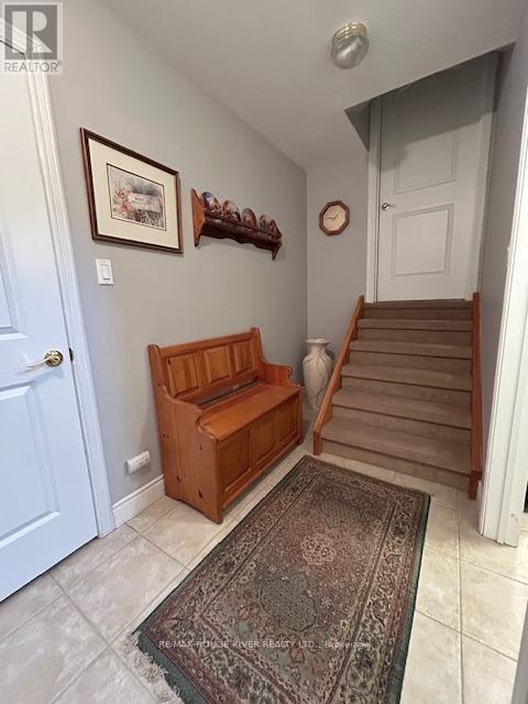 Photo du bâtiment - 283 3rd Crnrs