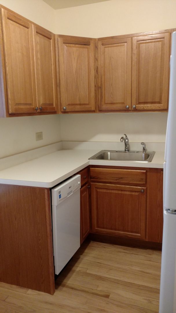 Building Photo - Cutest Apartment Ever - Horner Park (Montr...