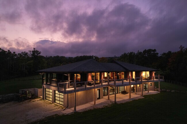 Photo du bâtiment - 589903 Grey County Rd 19