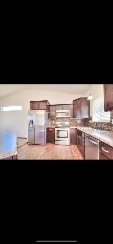 Foto del edificio - 6715 Cambridge Ct