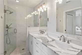 Building Photo - 7515 Stoneybrook Dr