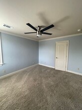 Building Photo - 5580 Hollister Dr