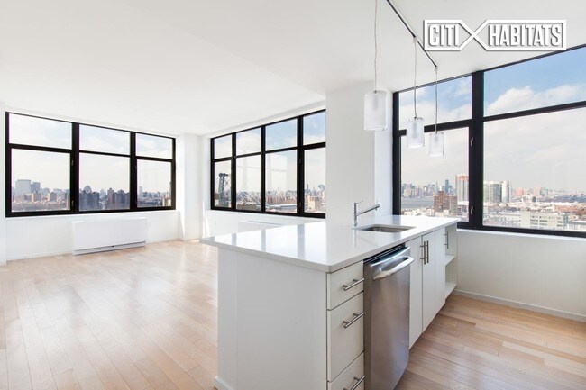 Building Photo - 424 Bedford Ave
