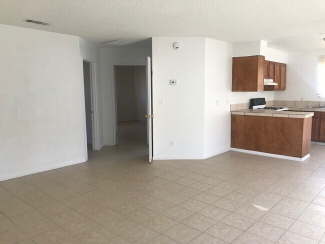 Foto del edificio - 11621 Lee Ave