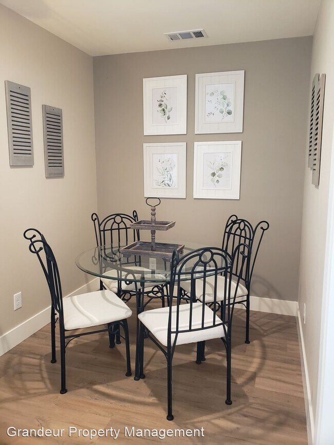 Foto del edificio - 1 br, 1 bath House - 20660 Kirwin Lane