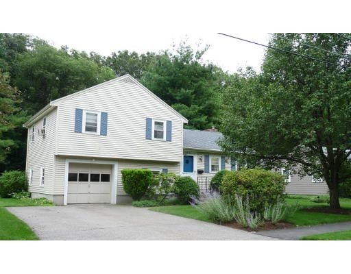 Primary Photo - 61 Evelyn Rd