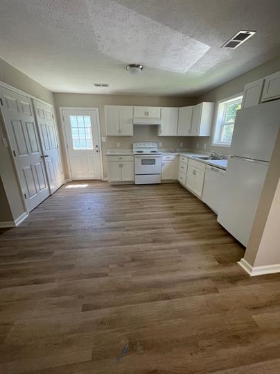 Foto del edificio - 1831 Schaffer St