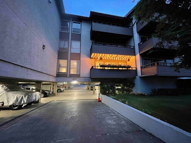 Foto del edificio - 221 E 7th Ave