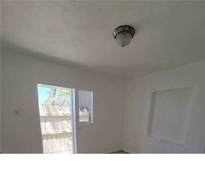 Foto del edificio - 1610 N Dixie Hwy