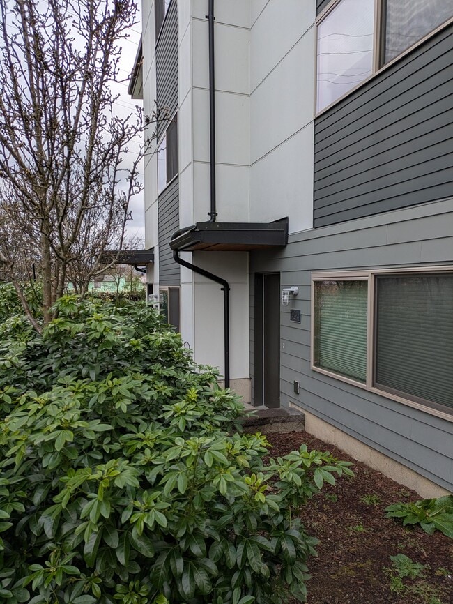 Building Photo - 4284 S Greenbelt Station Dr