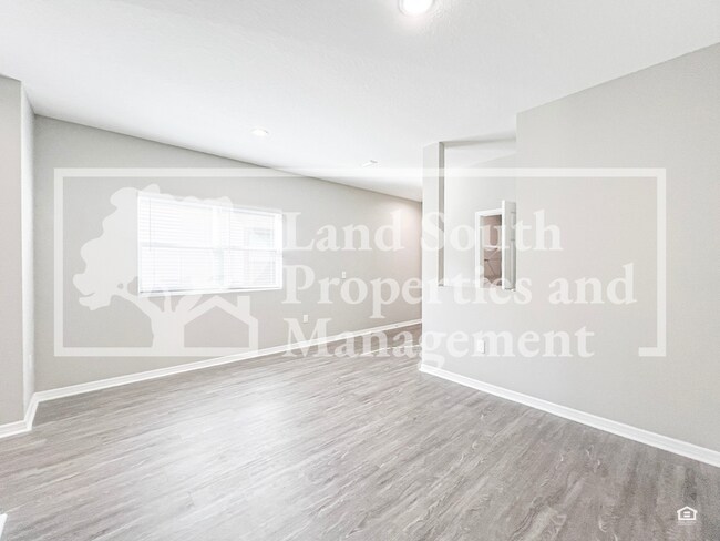 Building Photo - 3418 Cup Dr