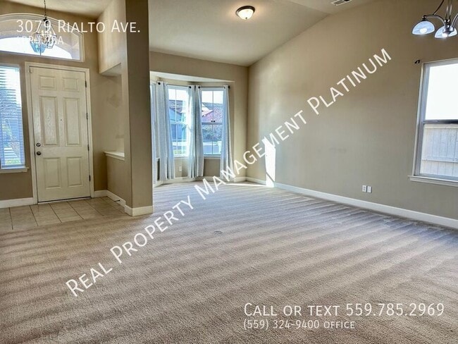 Building Photo - 3079 Rialto Ave