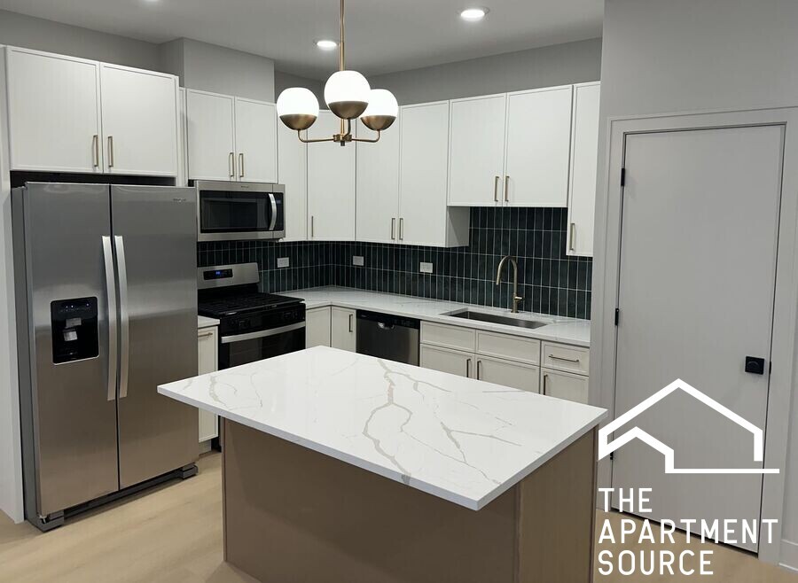 Foto principal - 4102 N Sheridan Rd