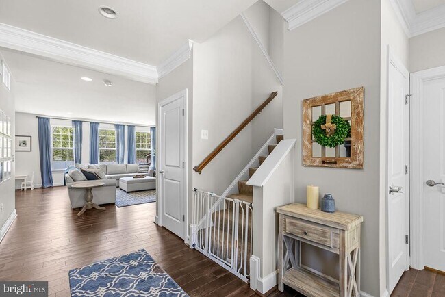 Foto del edificio - 397 Pear Blossom Rd