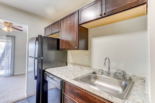 Interior Photo - Monaco Parkway Apartments