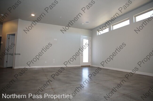 Building Photo - 4 br, 2 bath House - 14228 Peyton Edwards