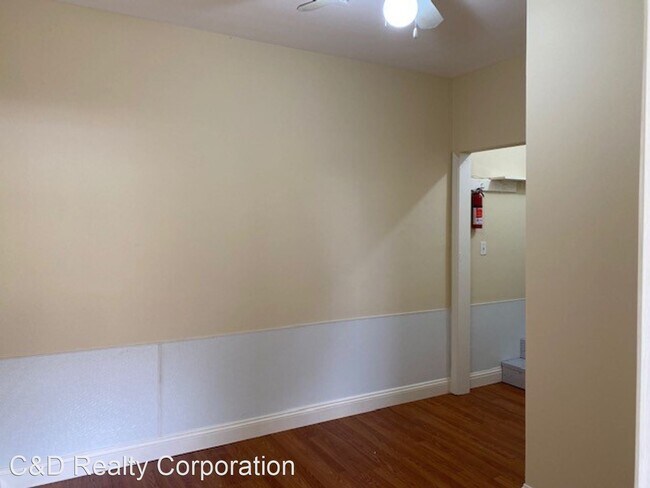 Building Photo - 290 Miramar Ave