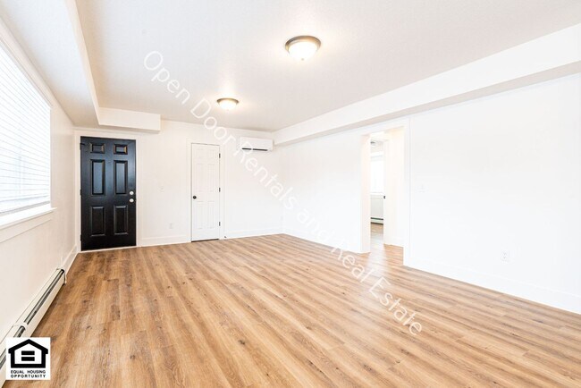 Building Photo - 1823 Griswold Dr