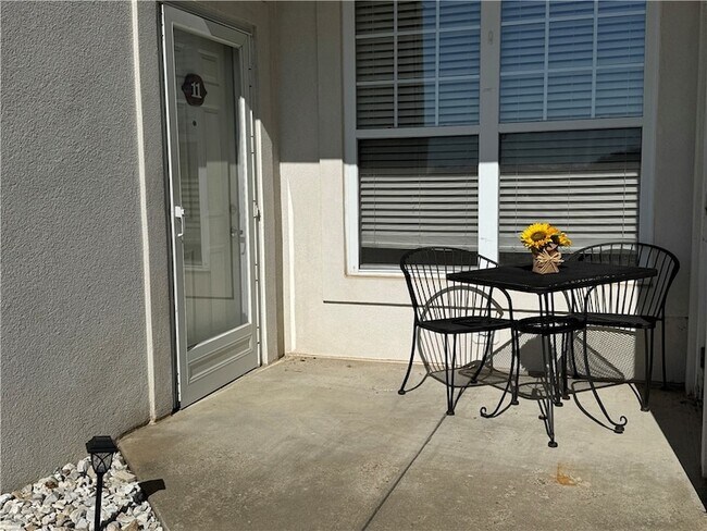 Foto del edificio - 219 Adams Pointe Blvd