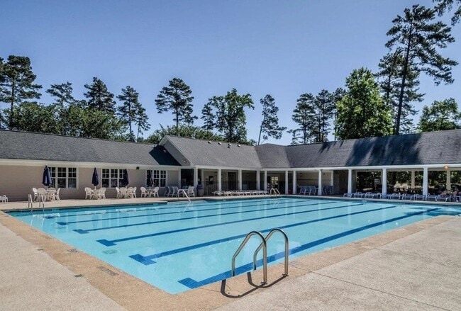 Building Photo - Beautiful, spacious home in The Preserve