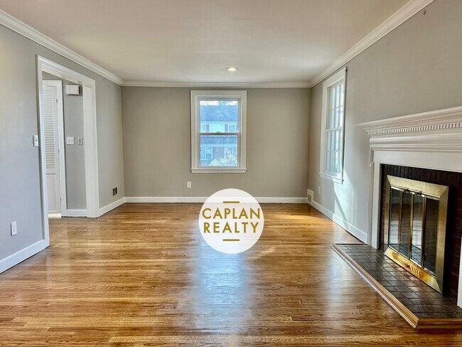 Building Photo - 29 Wellington Rd