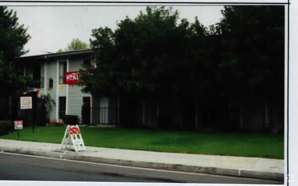 Building Photo - 12221 Oxnard