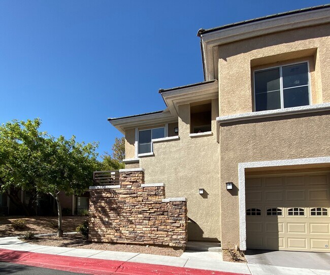 Building Photo - 721 Peachy Canyon Cir