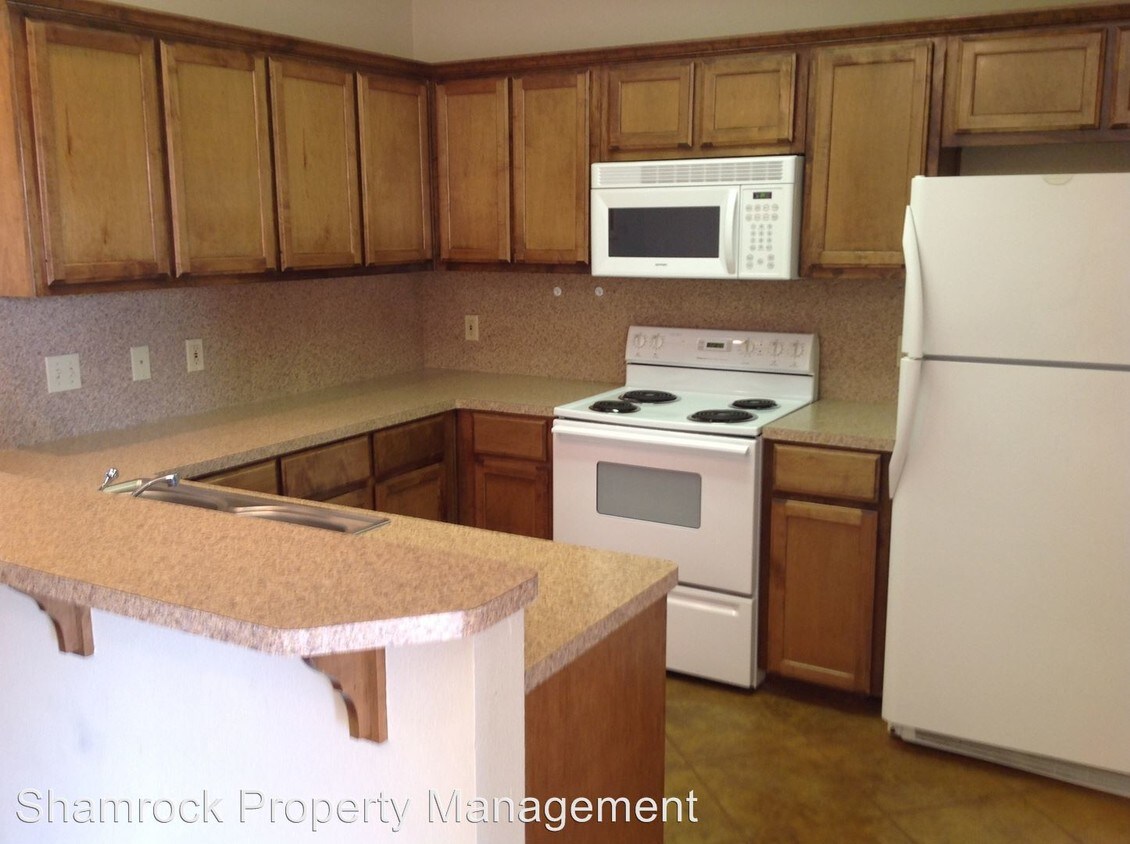 Building Photo - 3025 Clydesdale Way