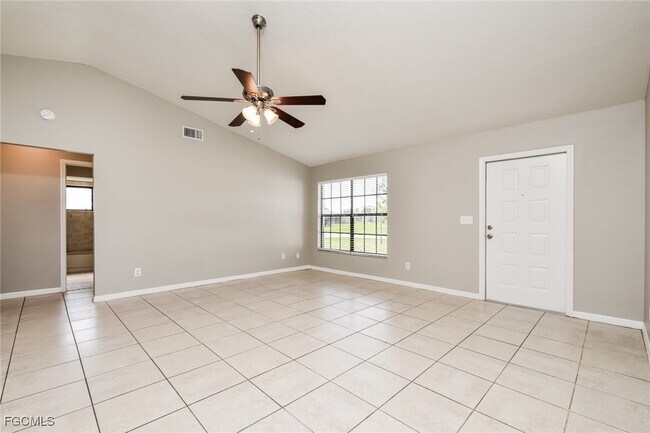 Foto del edificio - 219 SE 20th St