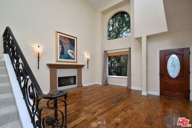 Building Photo - 12207 Cantura St