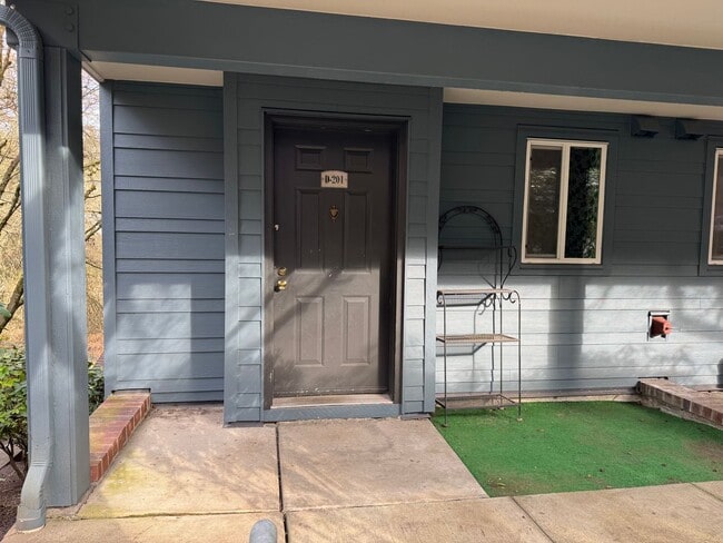 Photo - CLICK "REQUEST A TOUR" NOW! Townhome