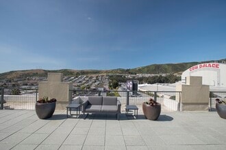 Pacific Place Apartments photo'