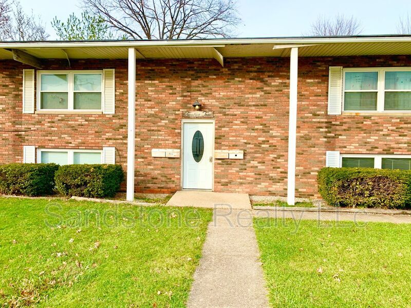 1210 Tower Blvd Unit 2, Lorain, OH 44053 Condo for Rent in Lorain, OH