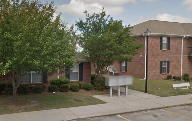 Building Photo - 56 Deerfield Ct