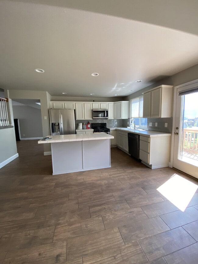 Foto del edificio - 5 bedroom - Oxbow