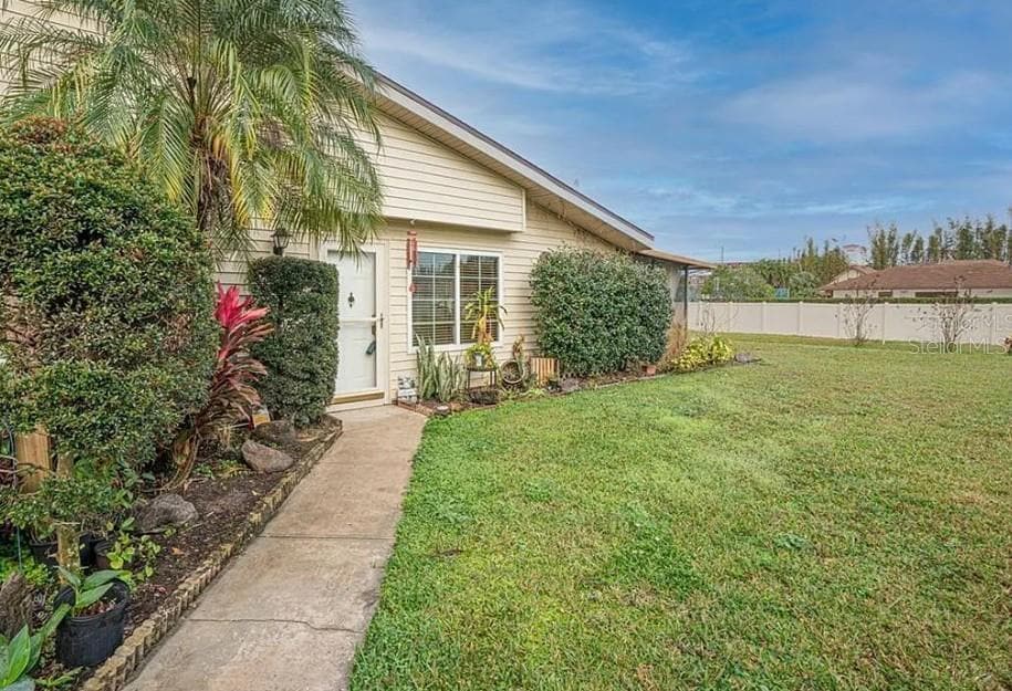 Primary Photo - 1127 Spring Meadow Dr
