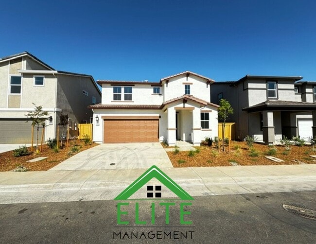Building Photo - You wont believe that this home is located...