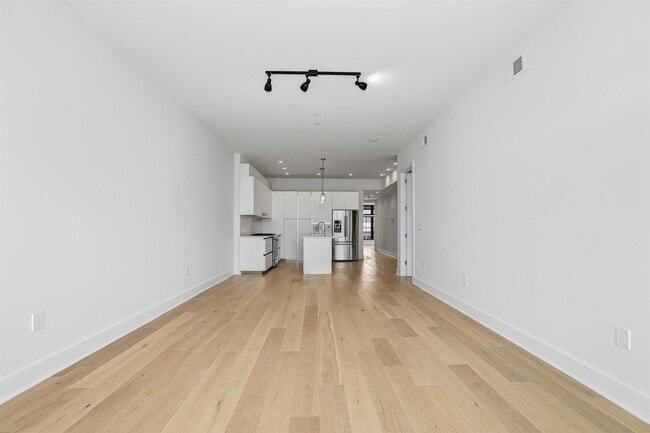 Photo - 194 Cambridge Ave Townhome